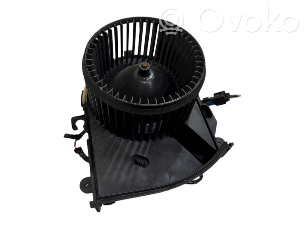 Peugeot Expert Mazā radiatora ventilators 