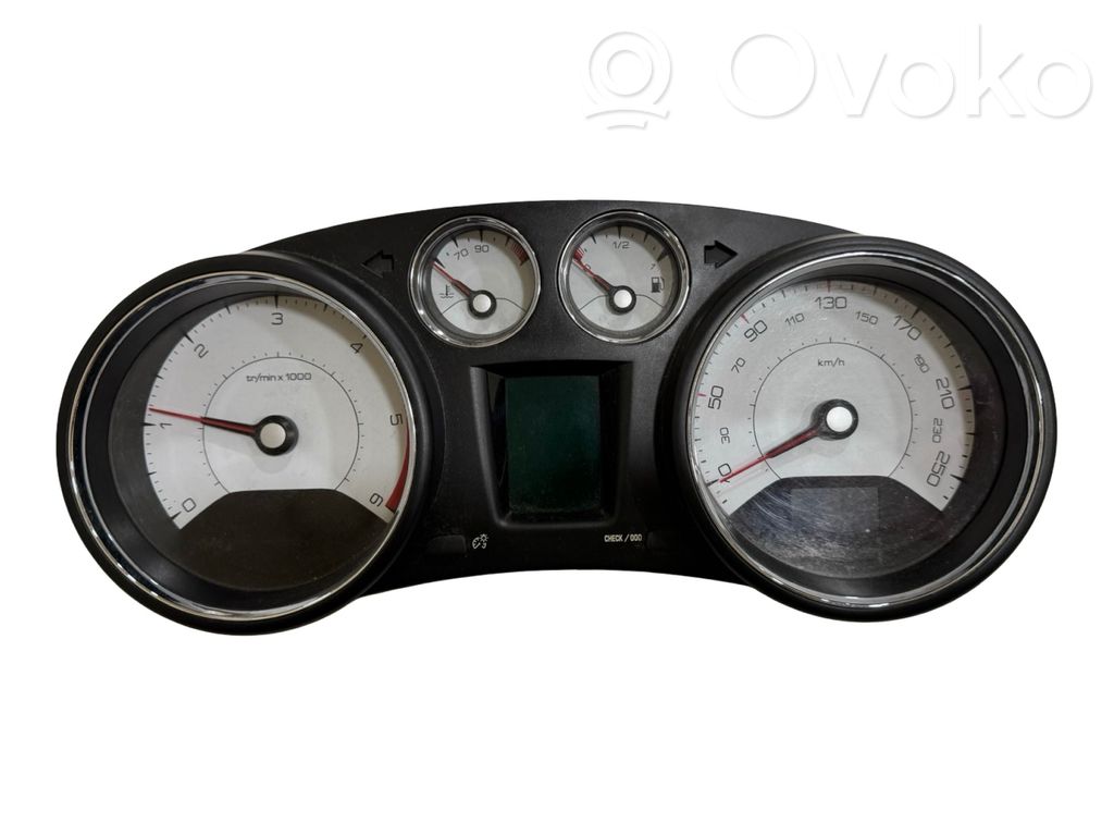 Peugeot 308 Speedometer (instrument cluster) 