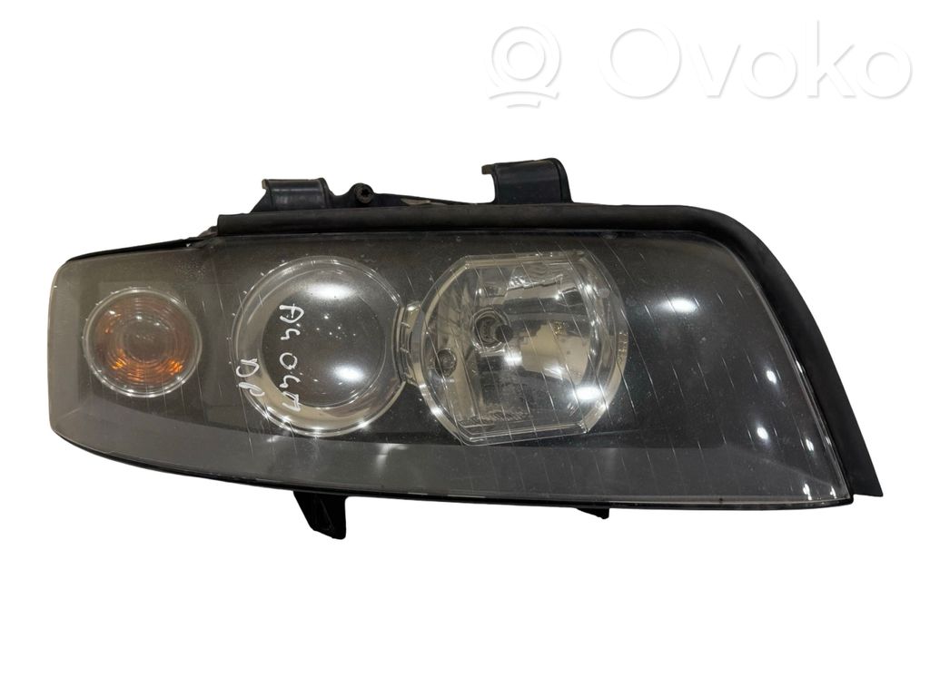 Audi A4 S4 B6 8E 8H Scheinwerfer 