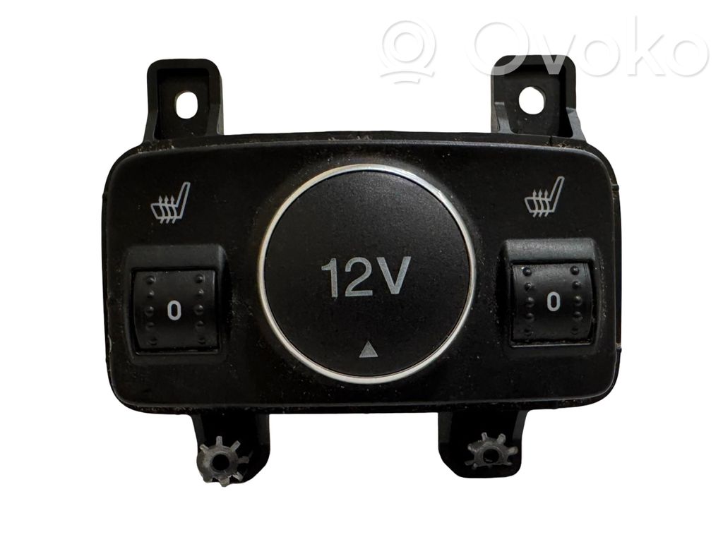 Ford Focus Comutator încălzire scaune 