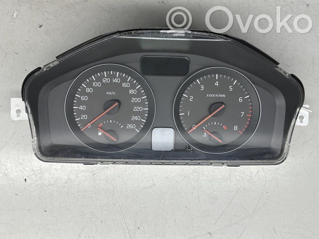 Volvo S40 Speedometer (instrument cluster) 