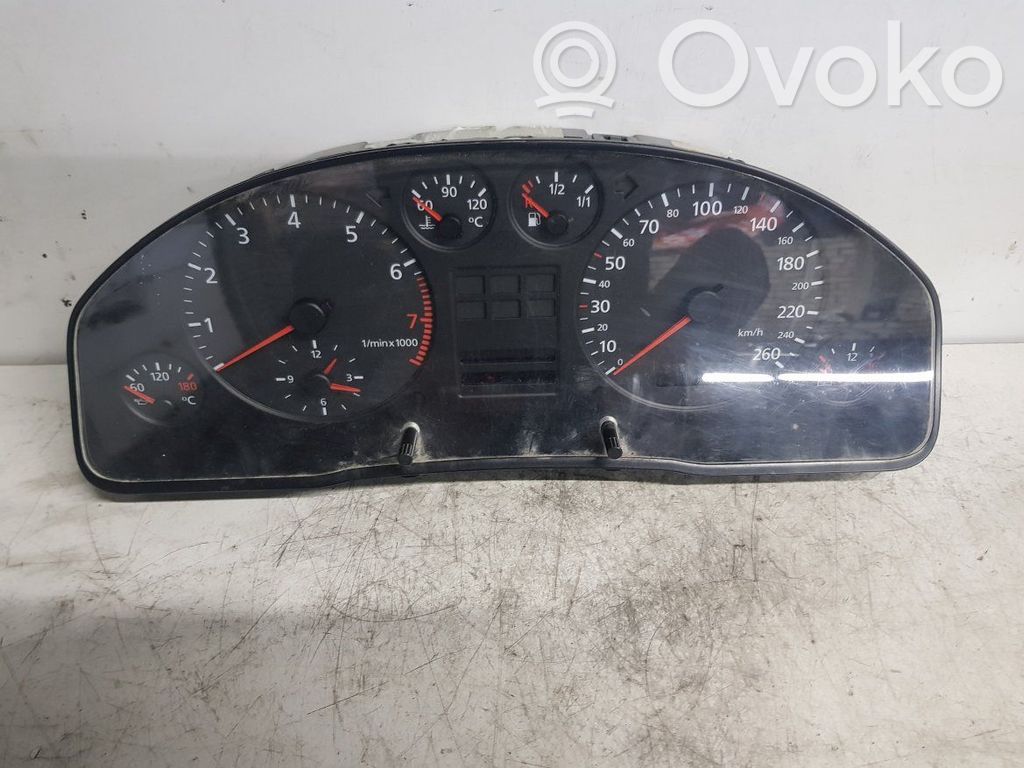 Audi A6 S6 C5 4B Speedometer (instrument cluster) 