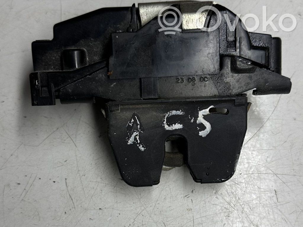 Tailgate/trunk/boot lock/catch/latch