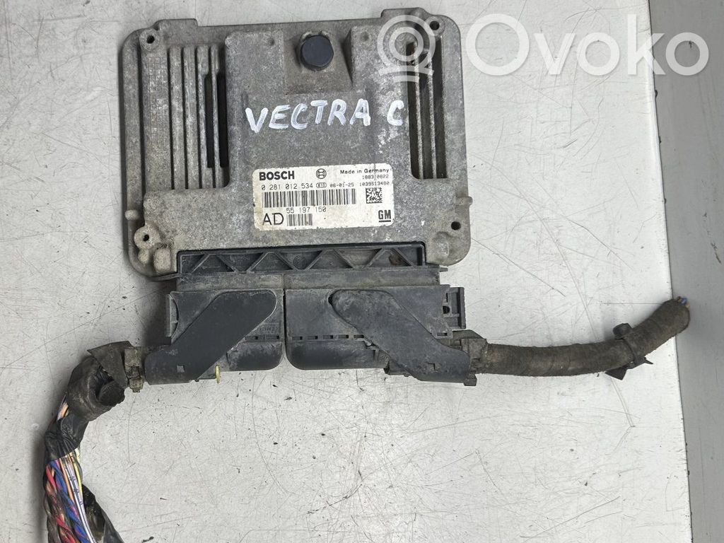 Opel Vectra C Unidad de control/módulo del motor 