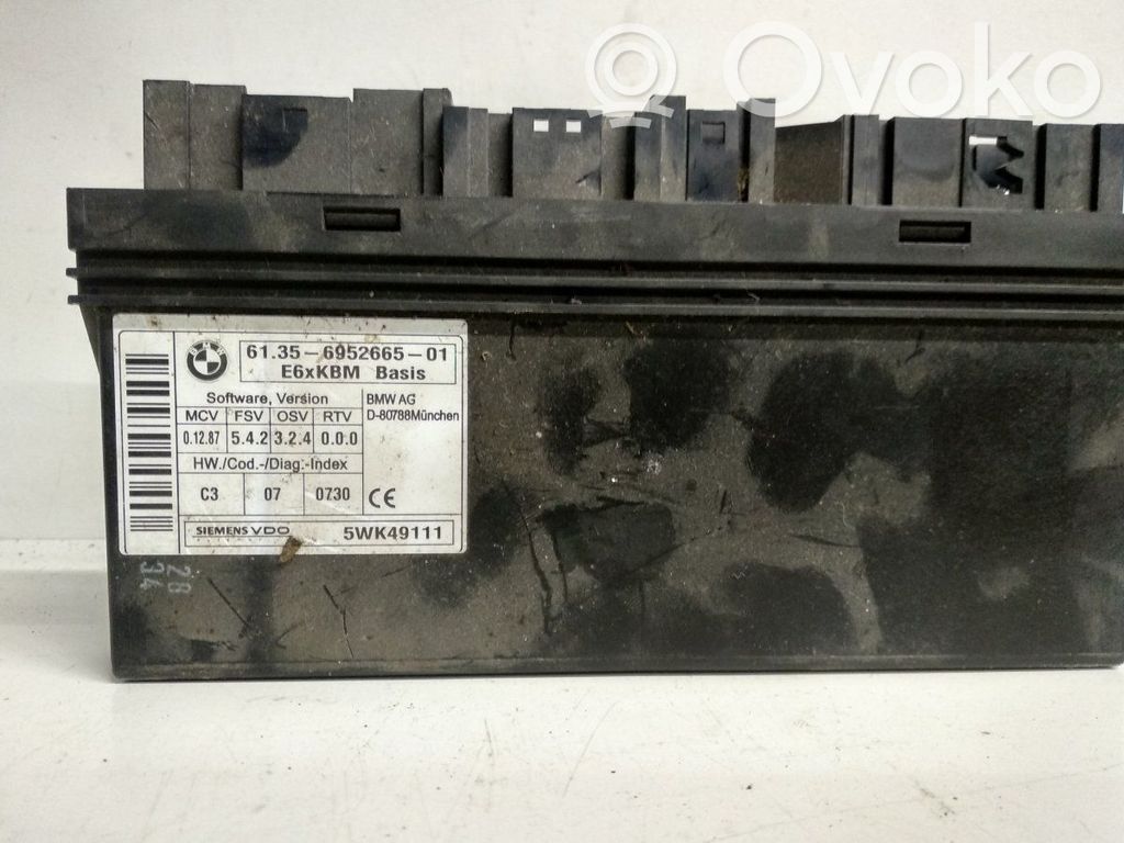 BMW 5 E60 E61 Module de contrôle carrosserie centrale 