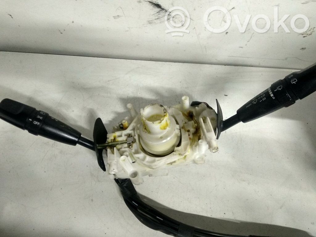 KIA Carnival Commodo, commande essuie-glace/phare 