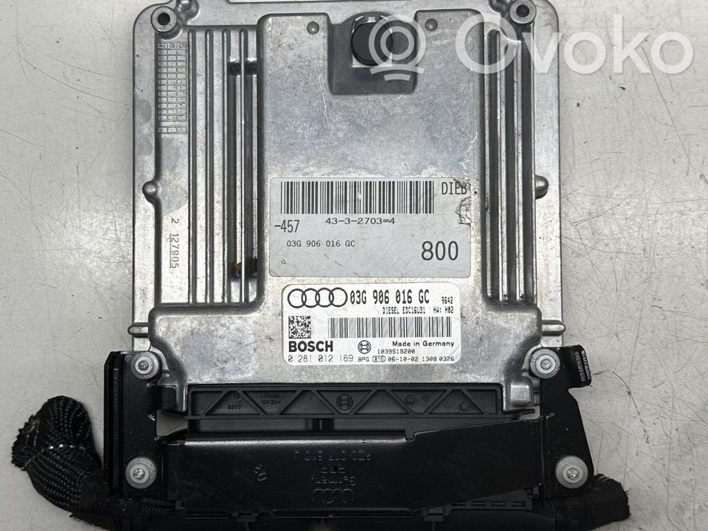 Audi A6 S6 C6 4F Engine control unit/module 