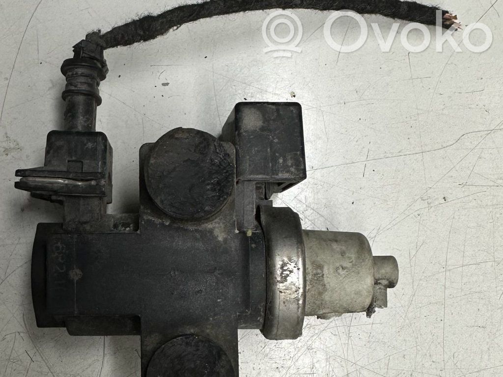 Opel Vectra C Válvula de vacío 