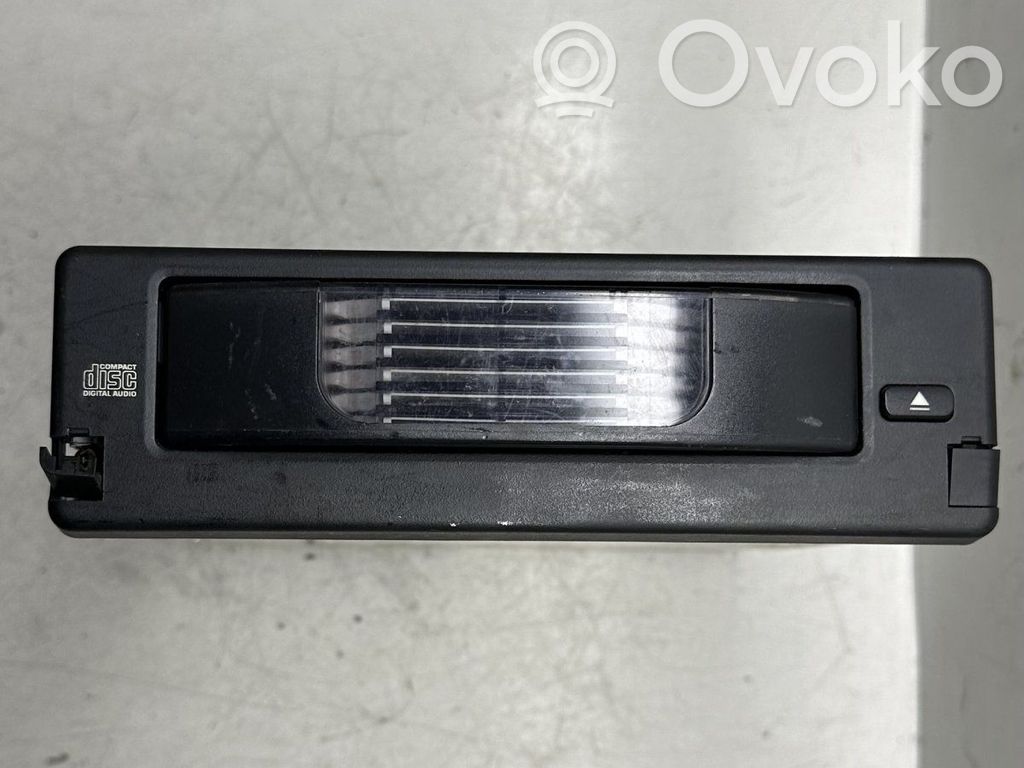 BMW 5 E60 E61 CD/DVD keitiklis 