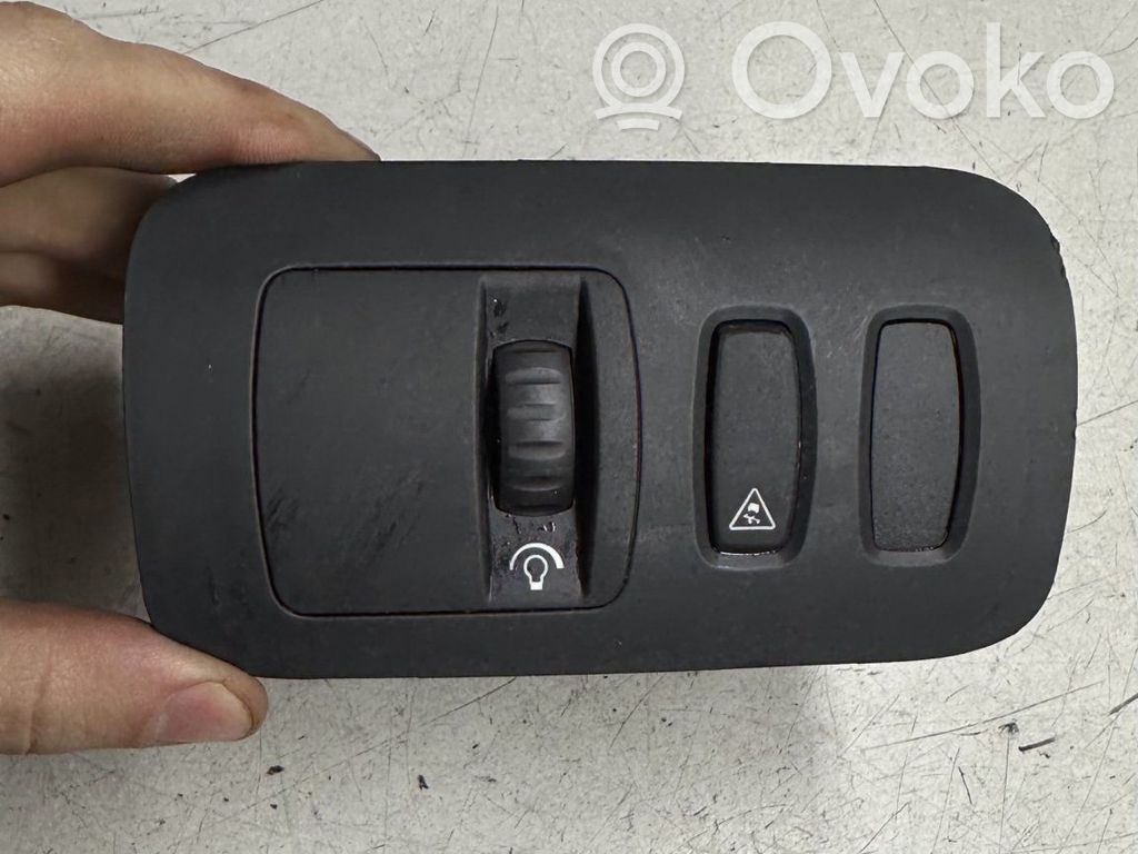 Panel lighting control switch