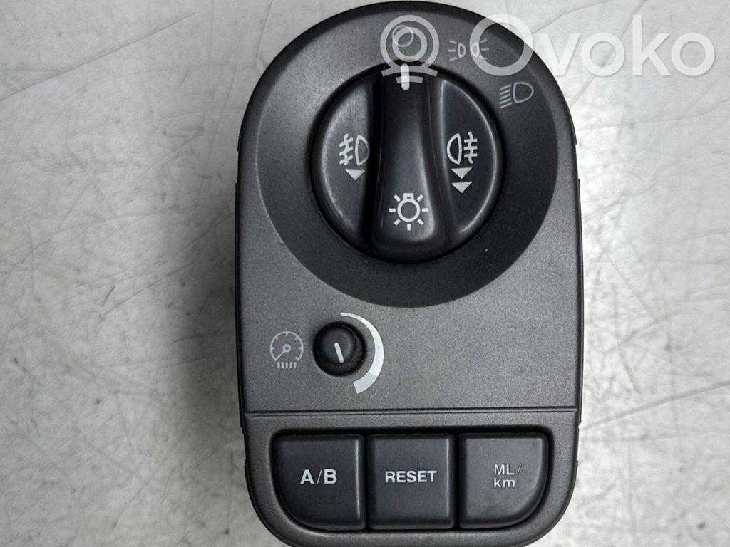 Jaguar X-Type Light switch 