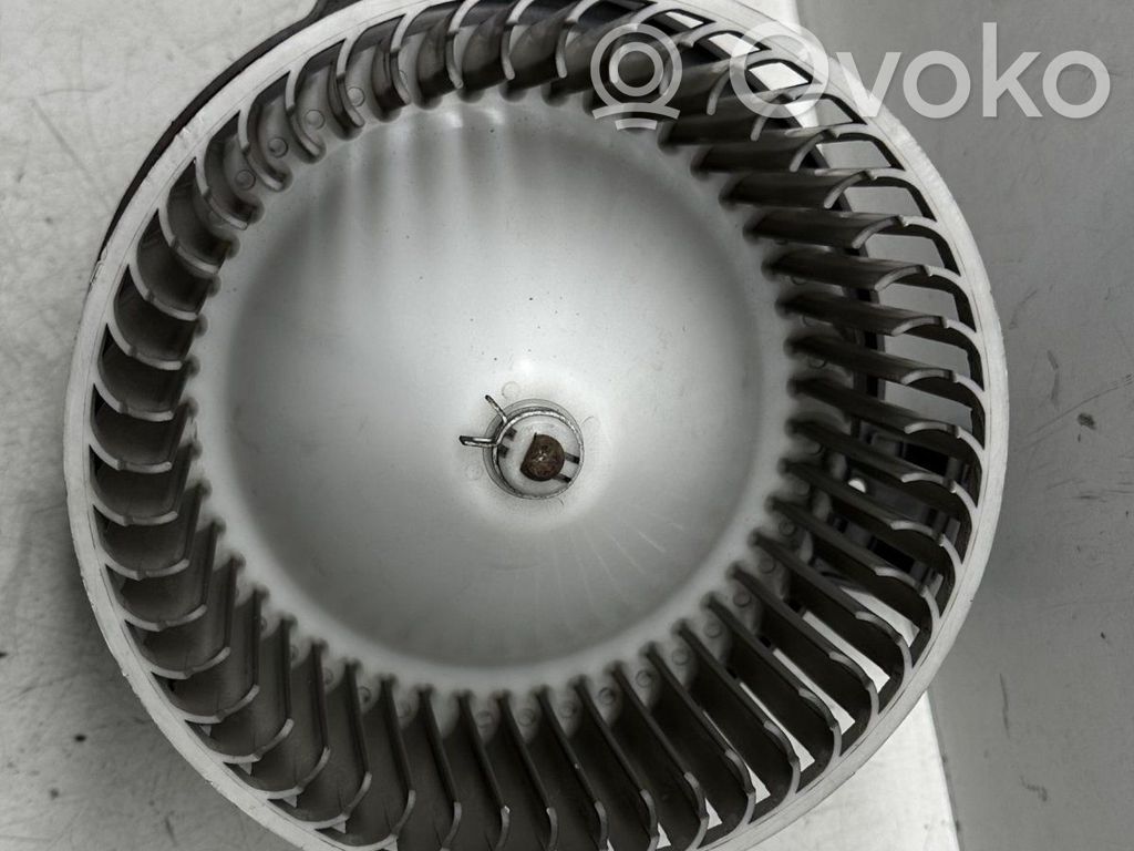 Mazda 6 Mazā radiatora ventilators 