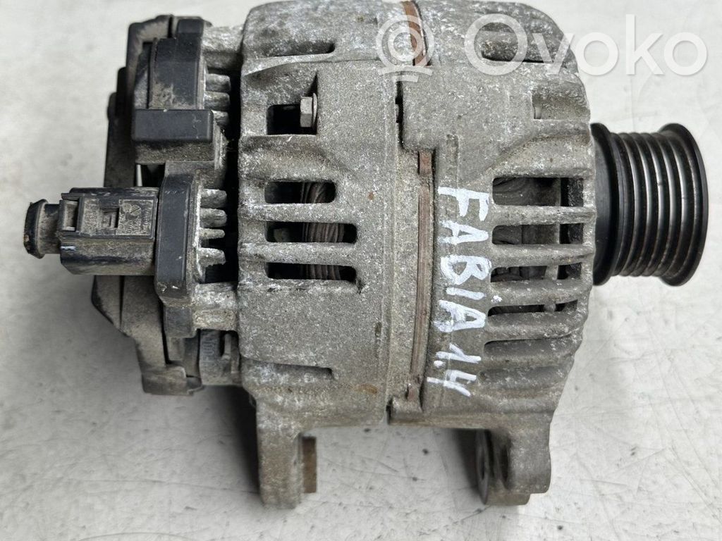 Skoda Fabia Mk2 (5J) Генератор 