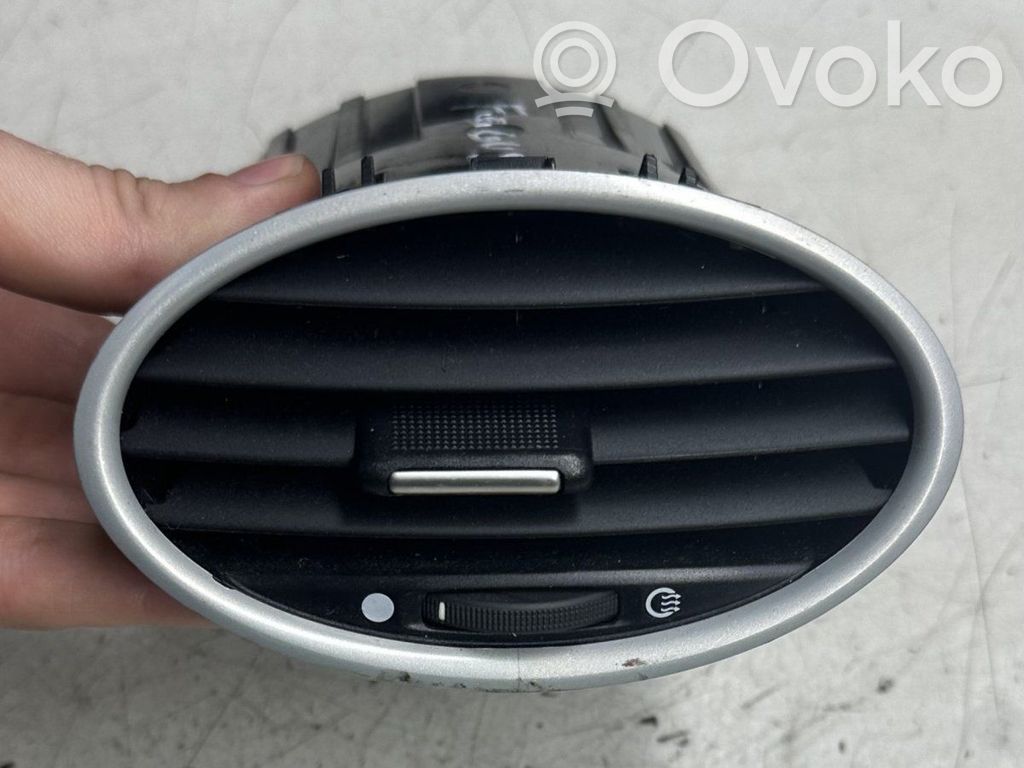 Ford Focus Luftausströmer Lüftungsdüse Luftdüse Mitte 
