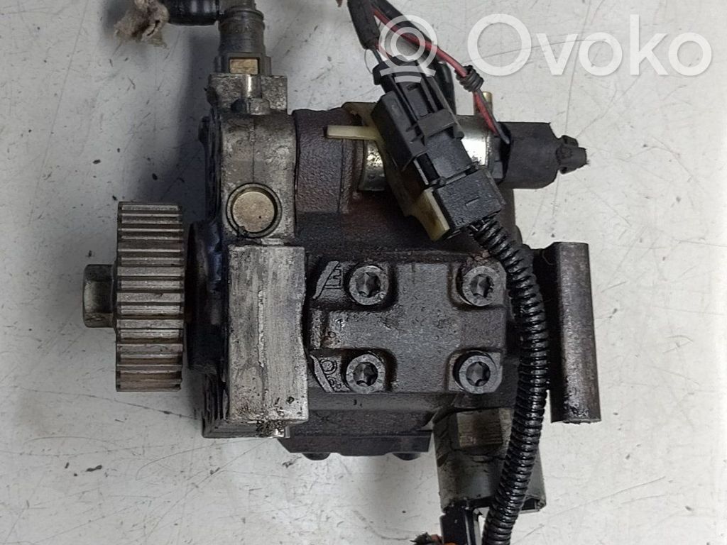 Peugeot 407 Bomba de alta presión de inyección de combustible 