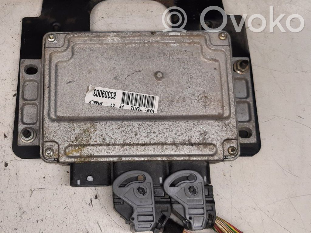Peugeot 307 Engine control unit/module 