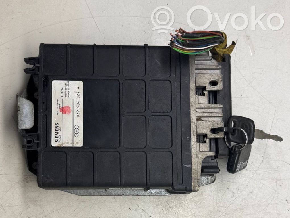 Audi 80 90 S2 B4 Engine control unit/module 