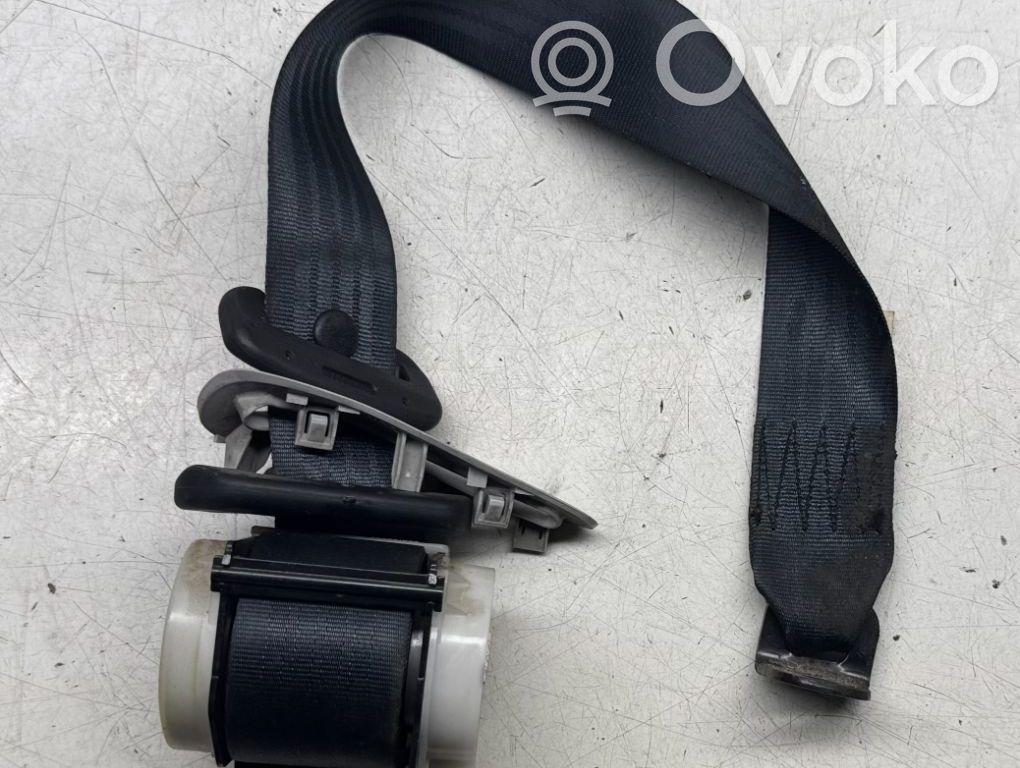 Mazda 5 Saugos diržas vidurinis (gale) 