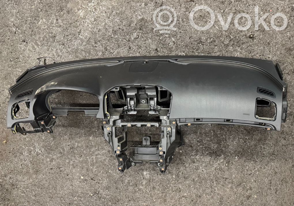 Opel Insignia A Panelis 