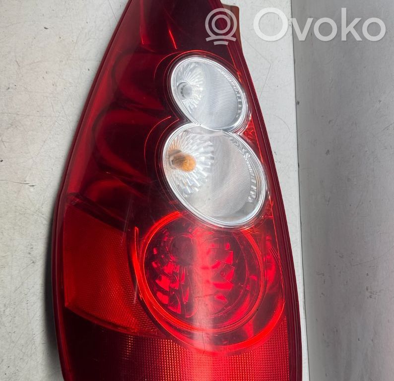 Rear/tail lights   C23551160,K2442