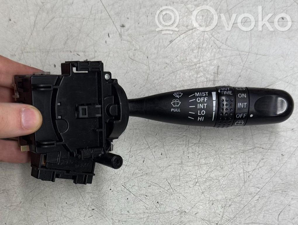 Wiper switch   173738