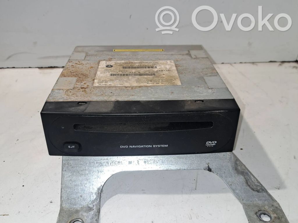 Navigation unit CD/DVD player   P04685907AF,698045811D