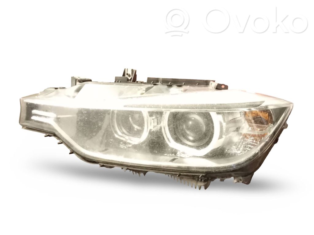 BMW 3 F30 F35 F31 Lampa przednia 