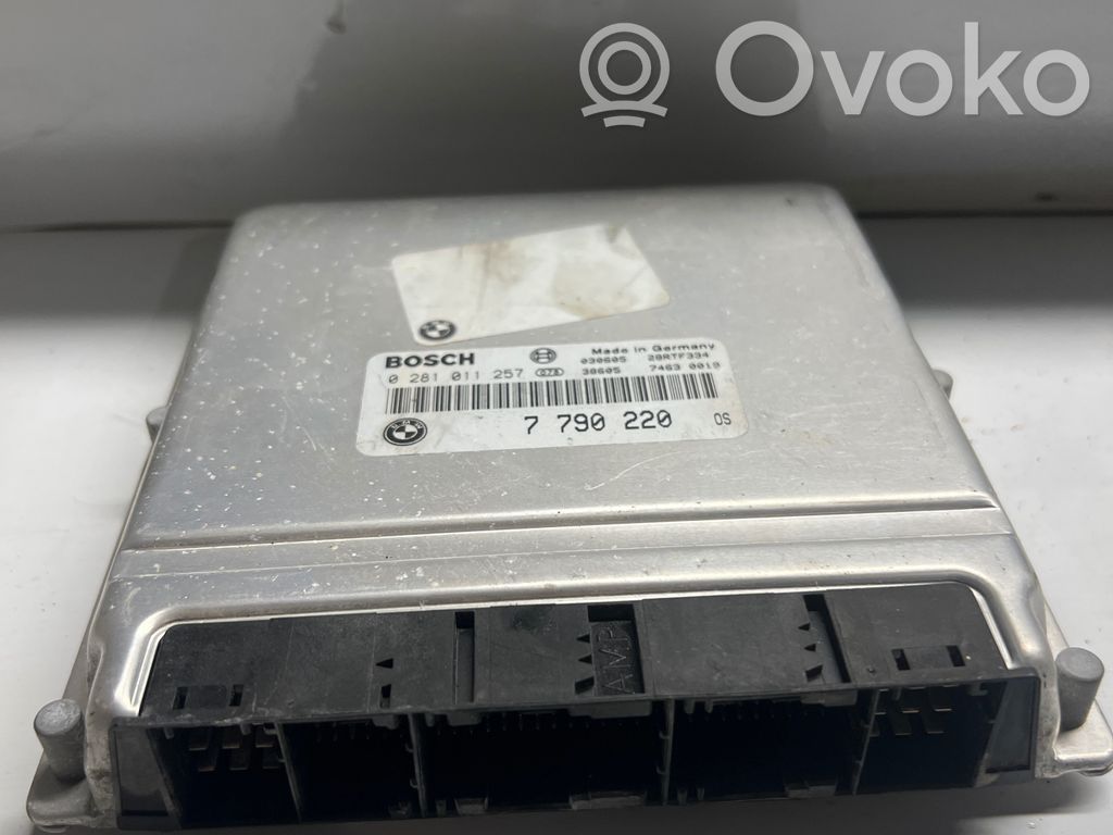 BMW 5 E39 Unitate/modul de control motor 