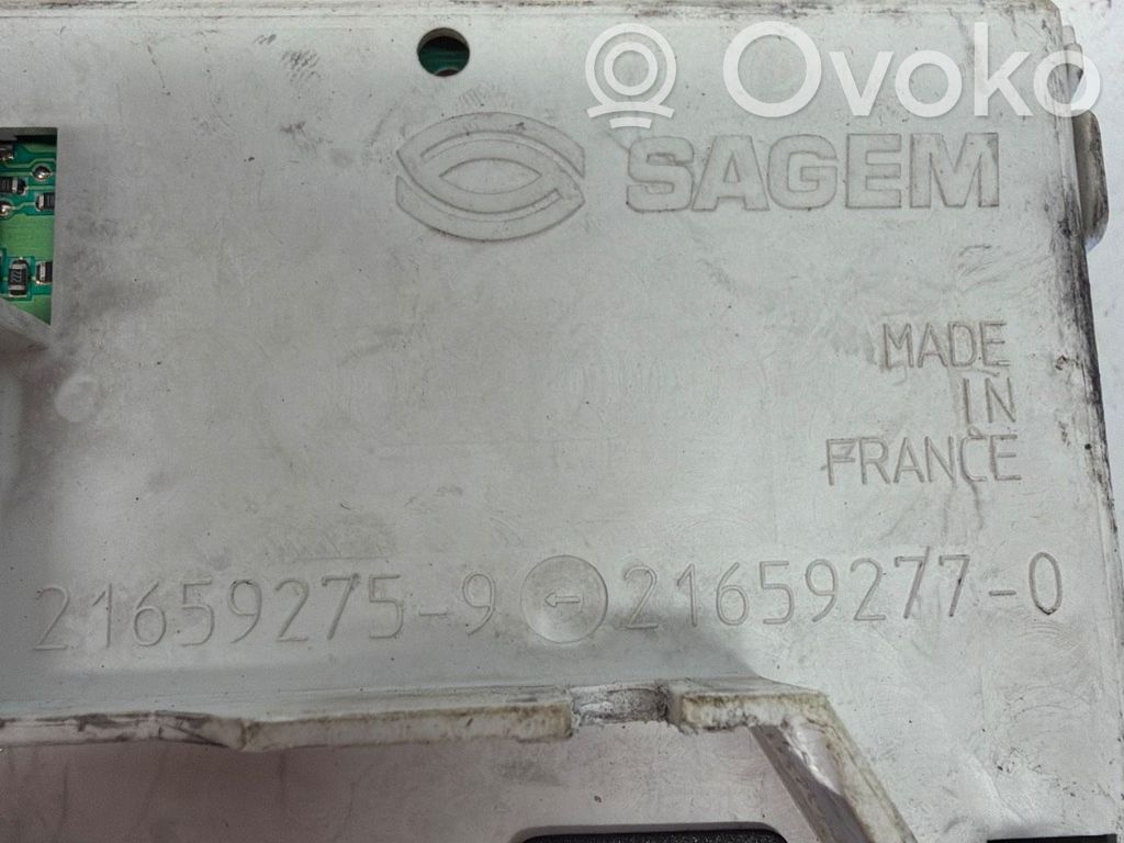 Monitor / wyświetlacz / ekran   216592759,21659277