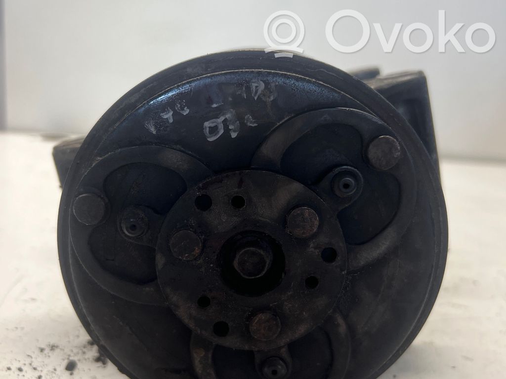 Volvo V70 Compresor (pompă) aer condiționat (A/C) 