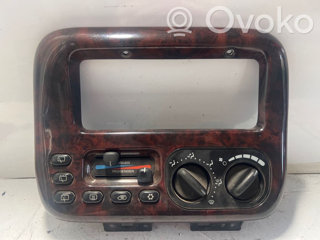 Chrysler Voyager Panel klimatyzacji 