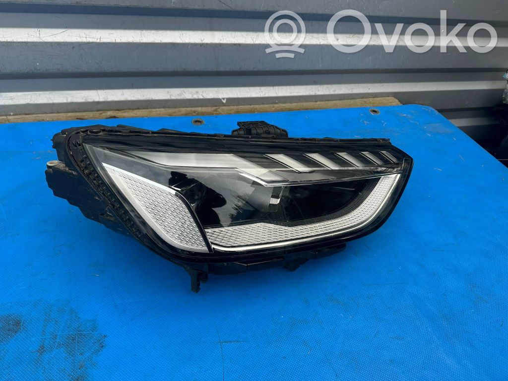 Audi A4 S4 B9 8W Lampa przednia 