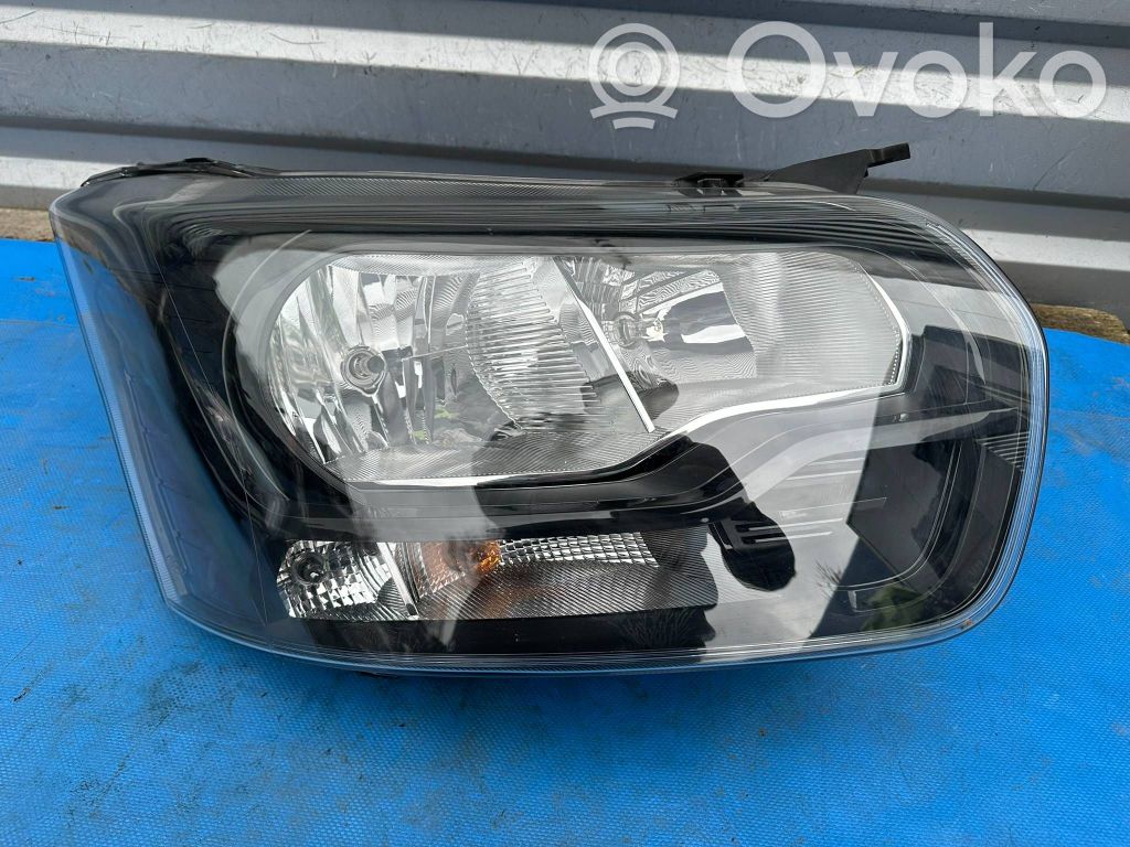 Ford Transit VII Scheinwerfer 