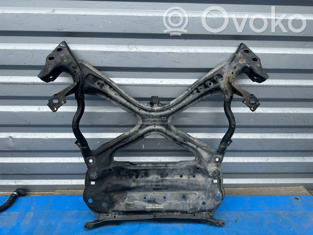 Audi A5 Etuapurunko 