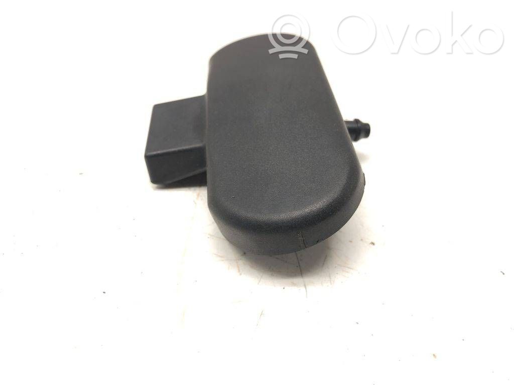 Audi A4 S4 B8 8K Windshield washer spray nozzle 