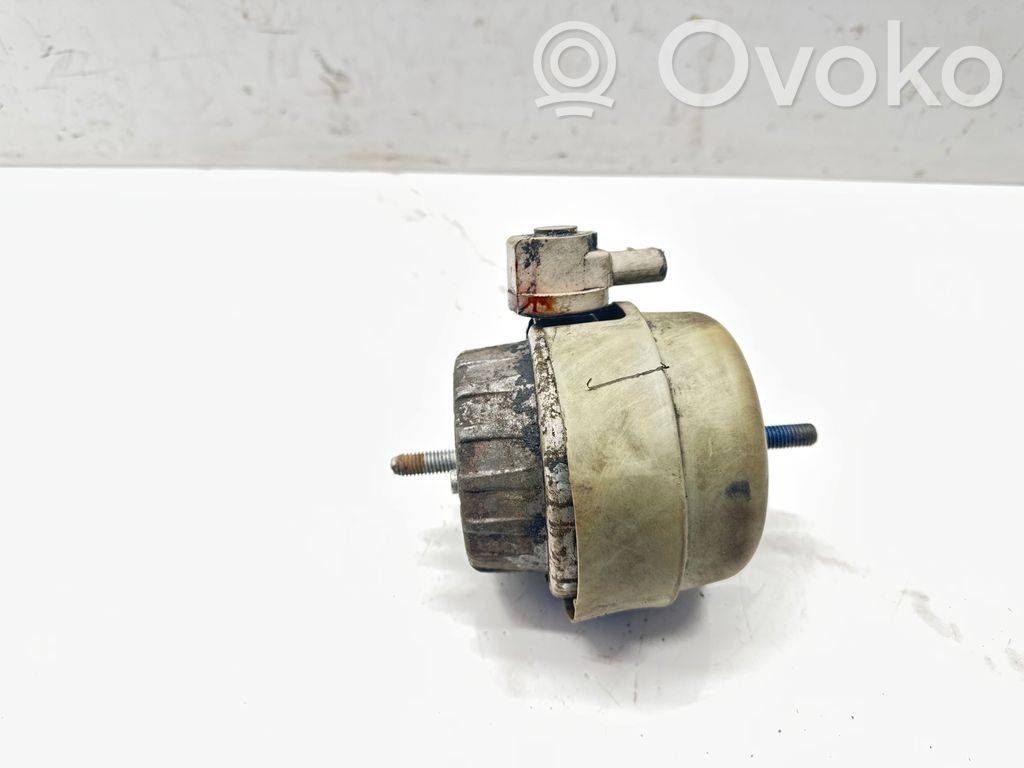 Engine mount bracket   4F0199382A