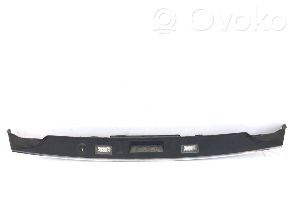 BMW 7 F01 F02 F03 F04 Lampă număr cu montare pe hayon 