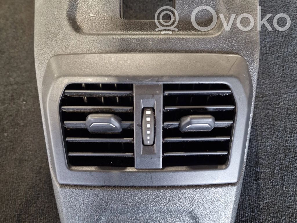 BMW 2 F44 Plaukti un sviras 
