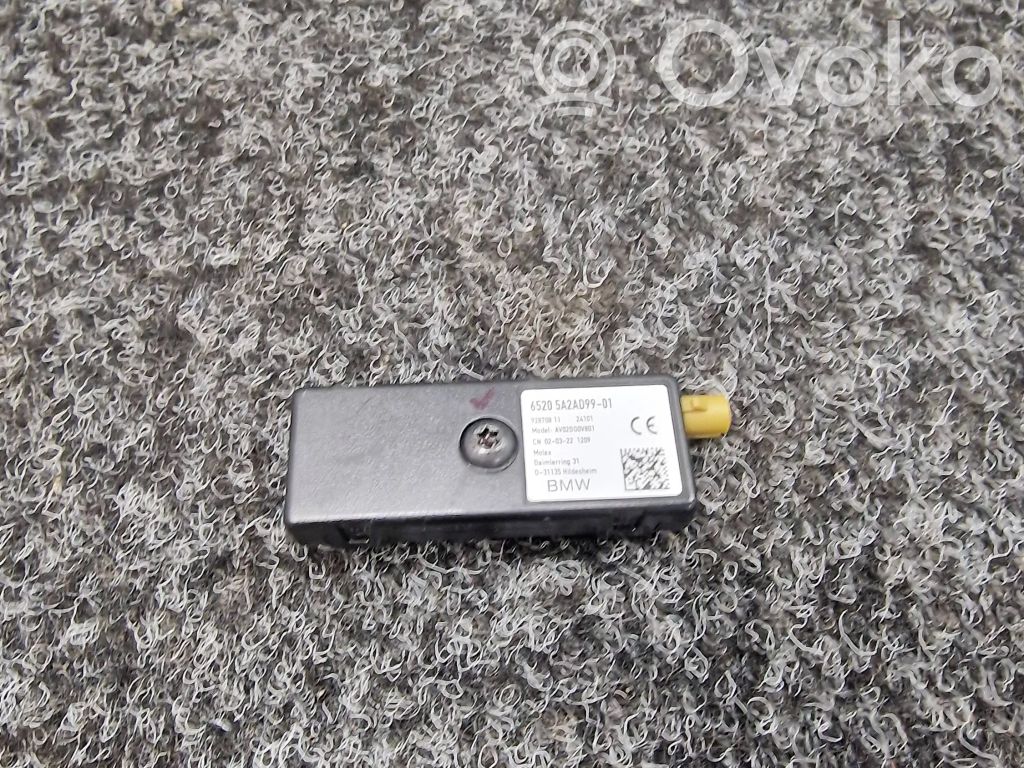 BMW 5 G30 G31 G38 Antenos stiprintuvas 
