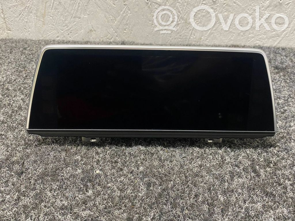 Monitor / wyświetlacz / ekran   6839442