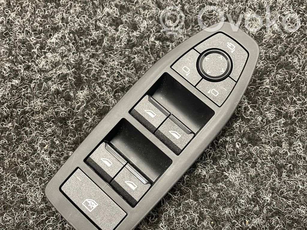 Electric window control switch   5S7CB16,9423239
