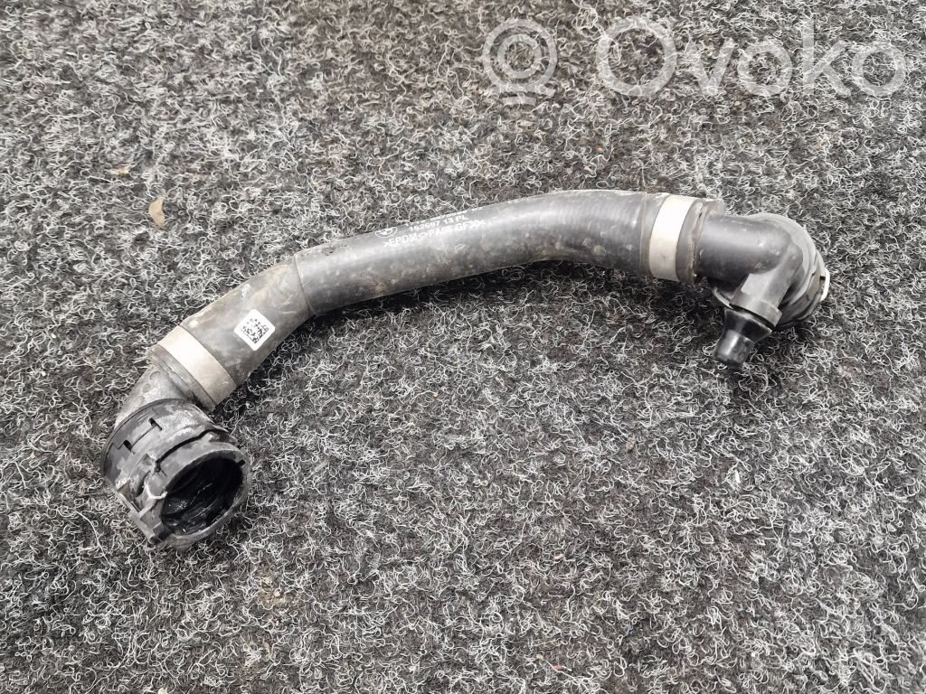 BMW i4 Engine coolant pipe/hose 