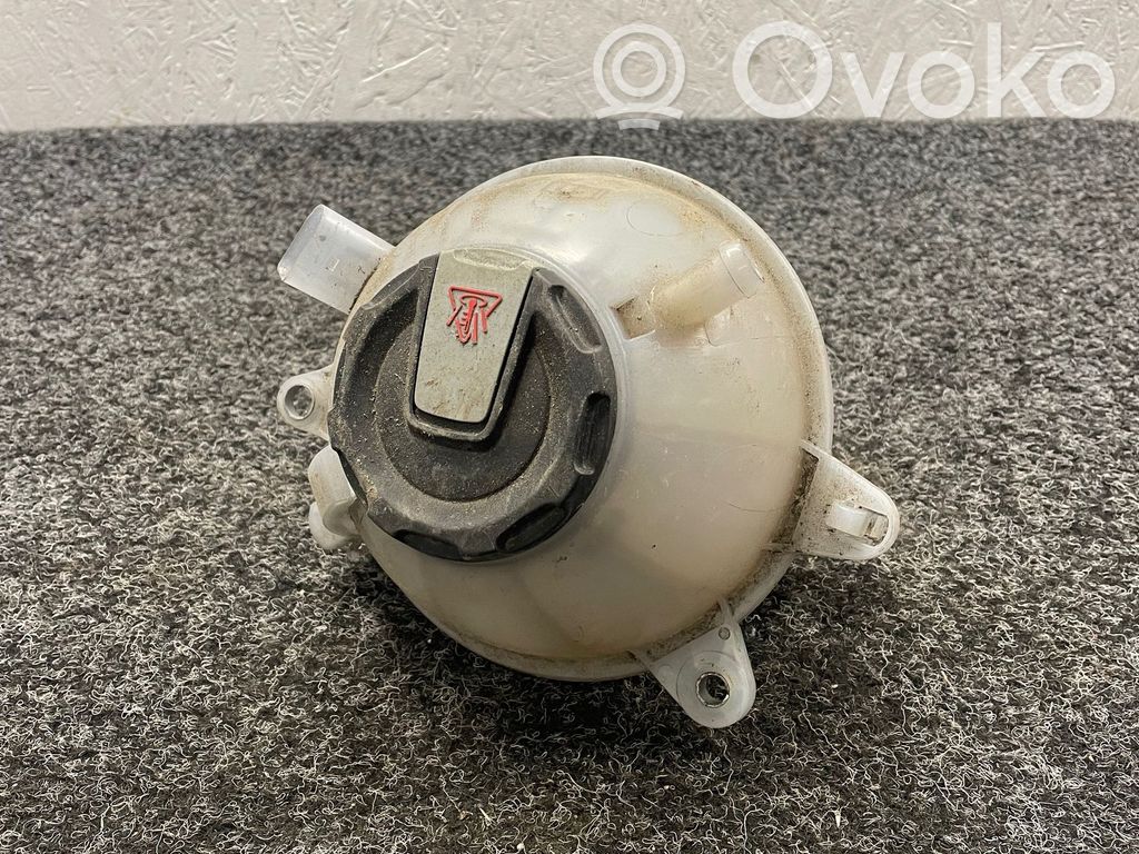 Zbiornik wyrównawczy chłodziwa   80A121405AK