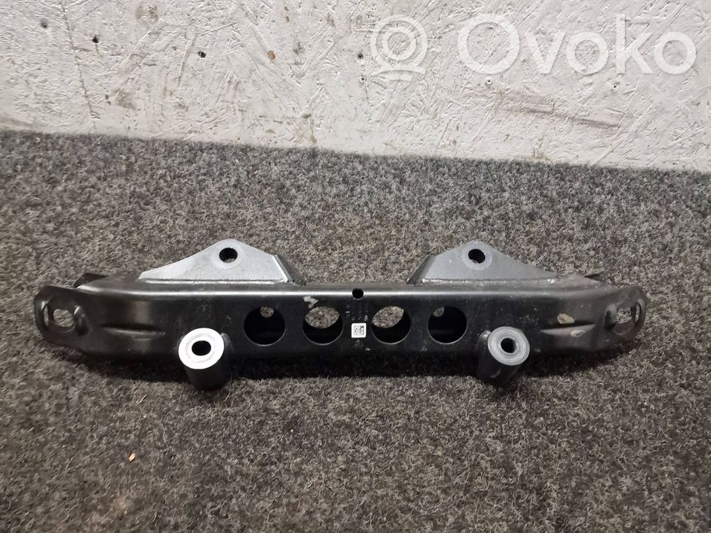 BMW i5 G60 Engine mounting bracket 