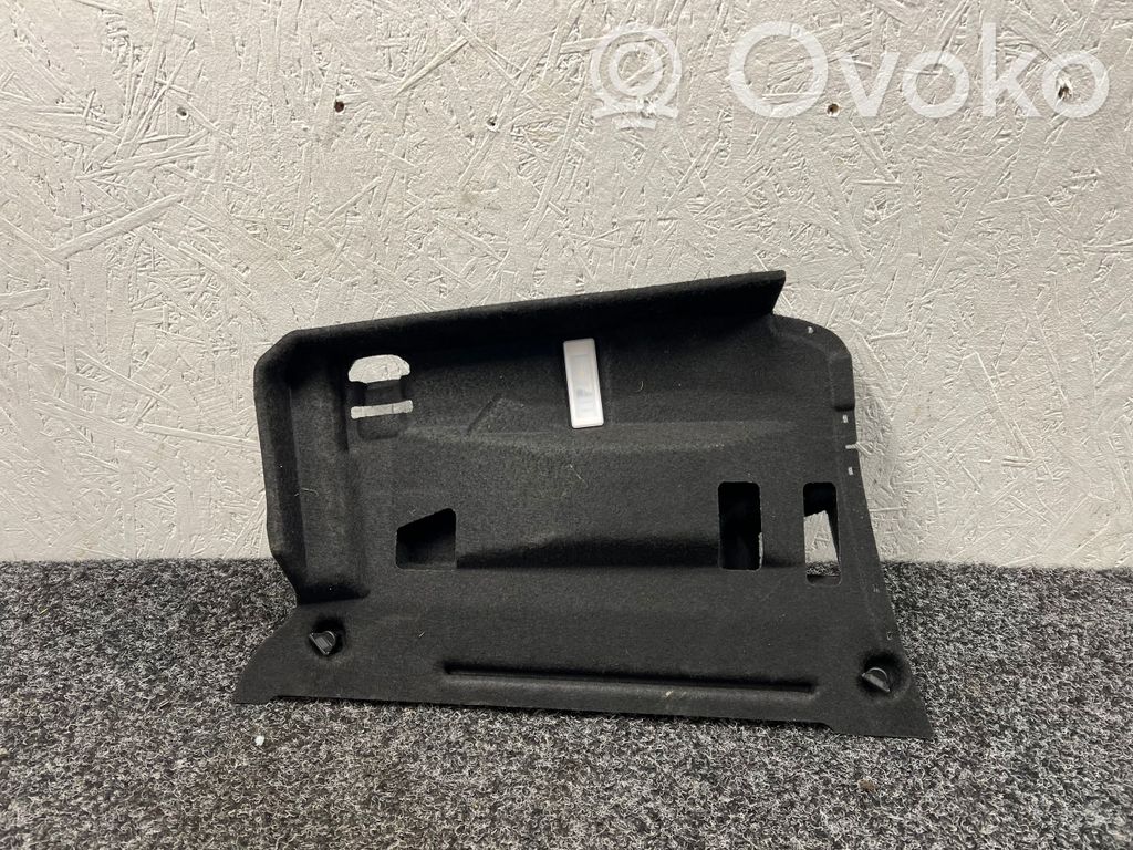 BMW 5 G30 G31 G38 Element deski rozdzielczej / dół 