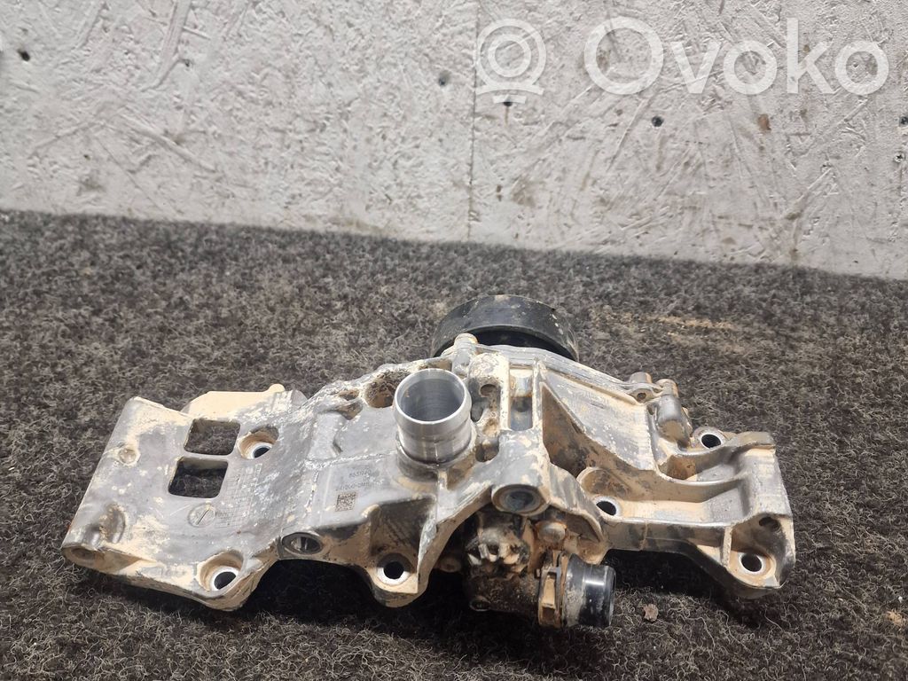 BMW X1 U11 Water pump 