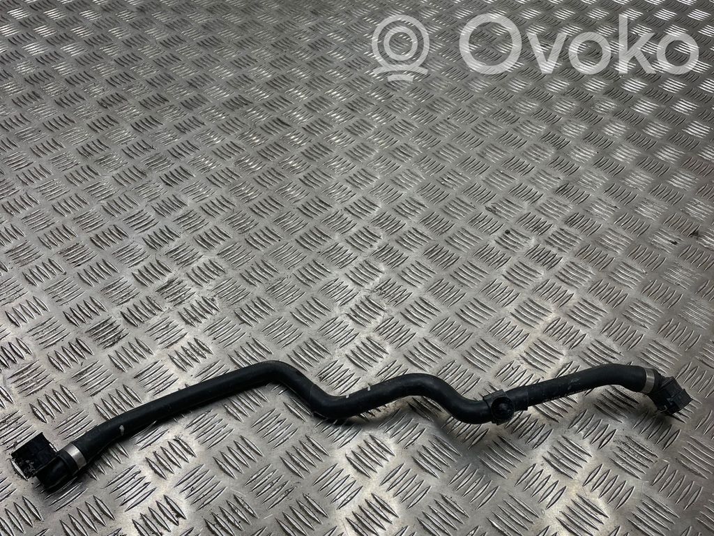 BMW iX Engine coolant pipe/hose 