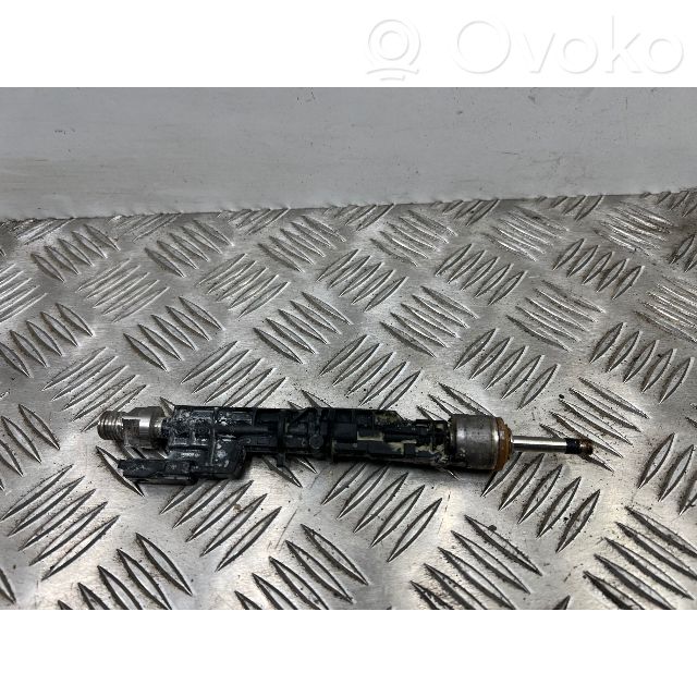 BMW M5 F90 Inyector de combustible 