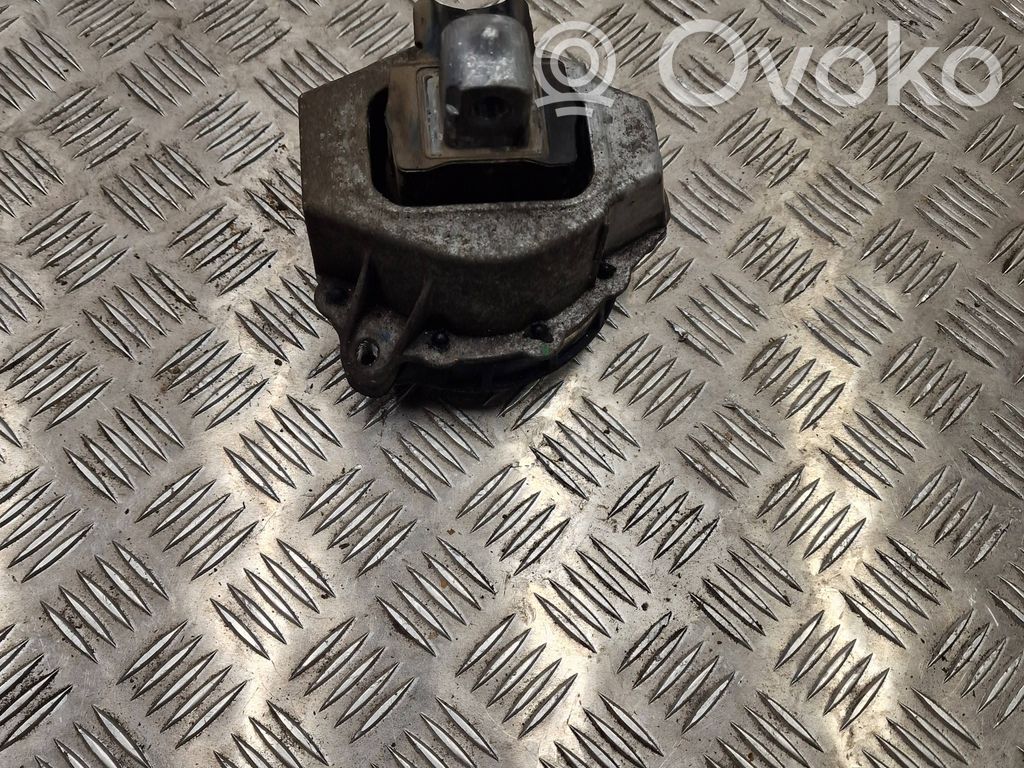 BMW 3 G20 G21 Engine mount bracket 