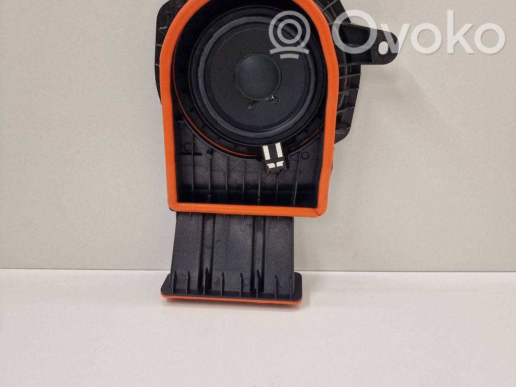 BMW X1 U11 Altavoz de la puerta delantera 